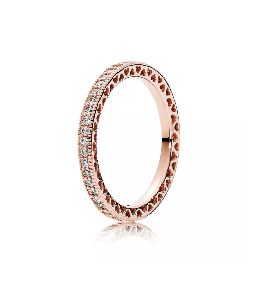 Anillo con un recubrimiento en oro rosa de 14k Corazones y Brillo