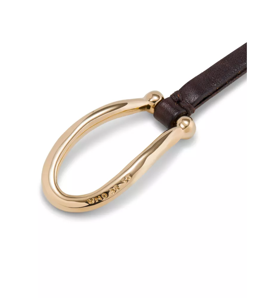 Pulsera Bruh Unode50, en metal bañado en oro.