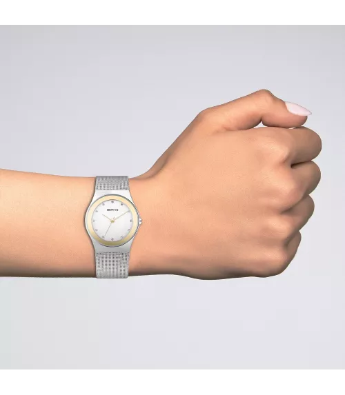 RELOJ CLÁSICO MUJER MALLA Y SWAROVSKI ELEMENTS BISEL DORADO 12927-010