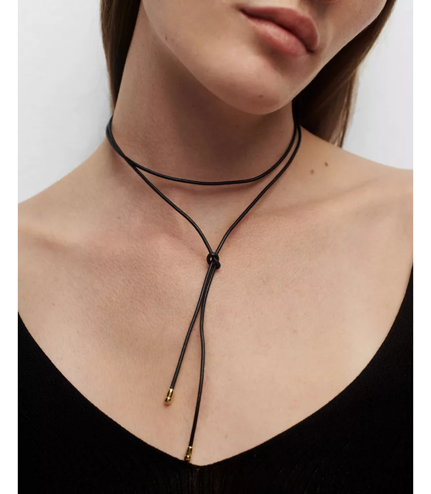 Collar lazo de cuero Dana, P D Paola, colección Aqua.