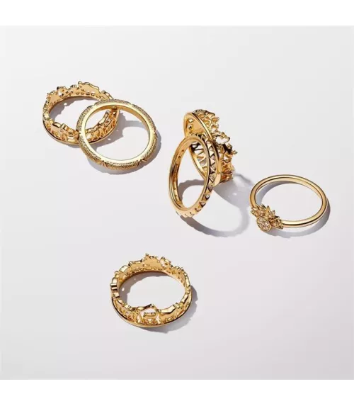 Anillo con un recubrimiento en oro de 14k El Rey León de Disney