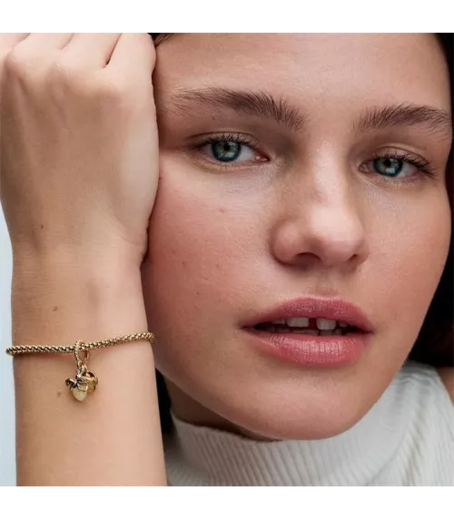 Charm colgante con un recubrimiento en oro de 14k Luciérnaga que Brilla en la Oscuridad 