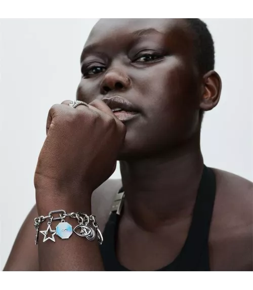 Charm Medallón Pandora ME en plata de ley Infinito 