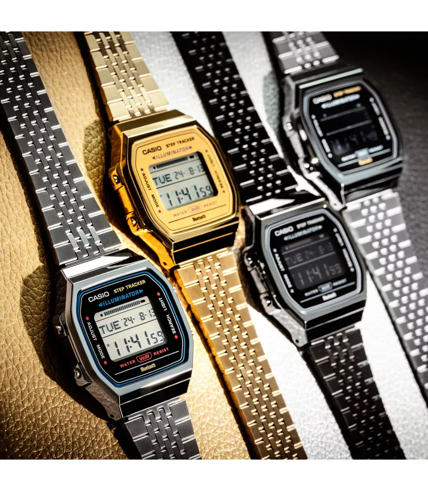 Reloj Casio vintage digital, con esfera dorada y brazalete de acero dorado.