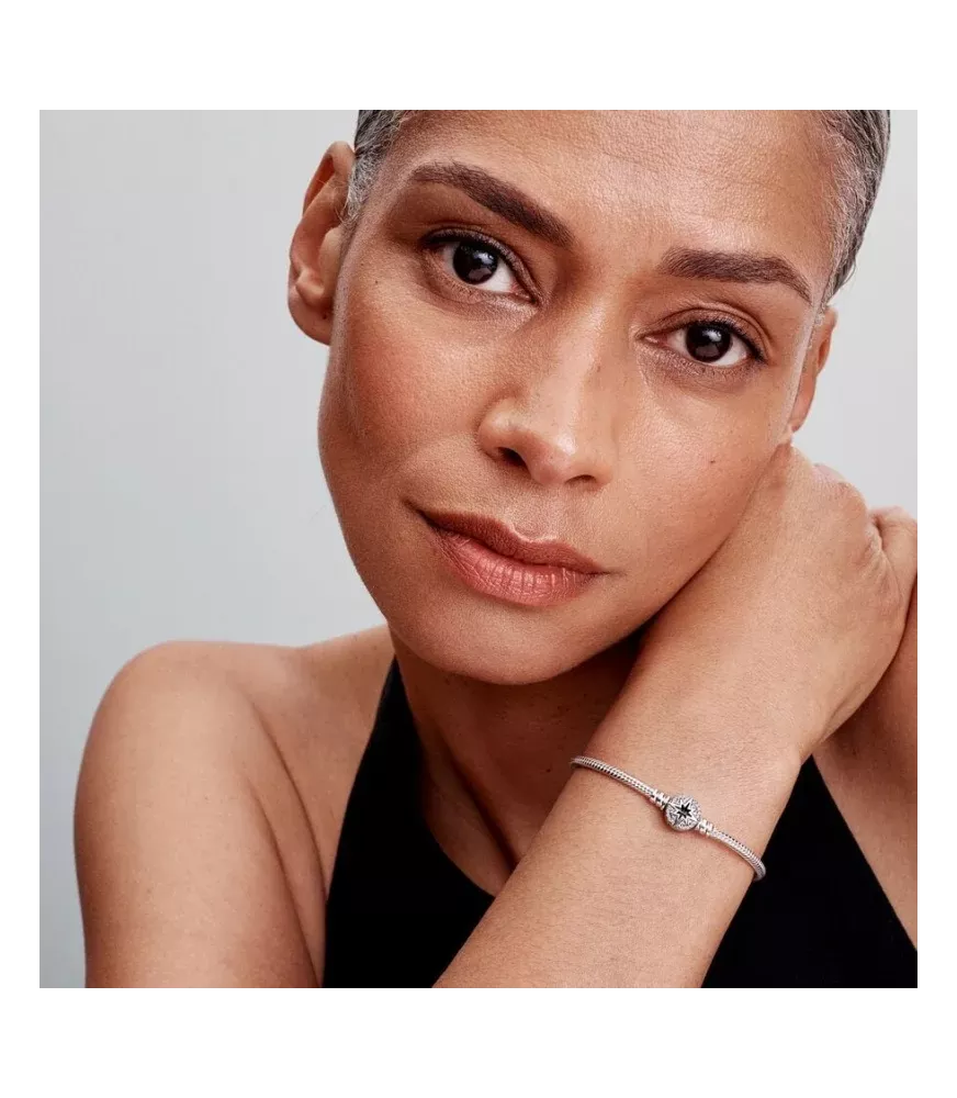 Pulsera Pandora Moments Cadena de Serpiente con Cierre de Estrella Polar