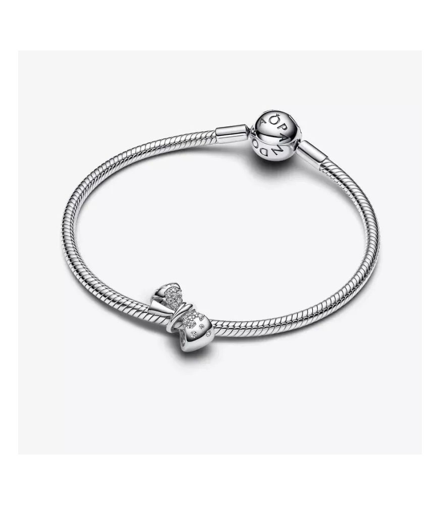 Charm en plata de ley Lazo Brillante