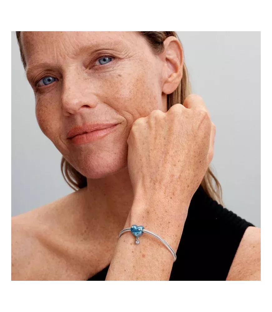 Charm en plata de ley Globo Aerostático Corazón