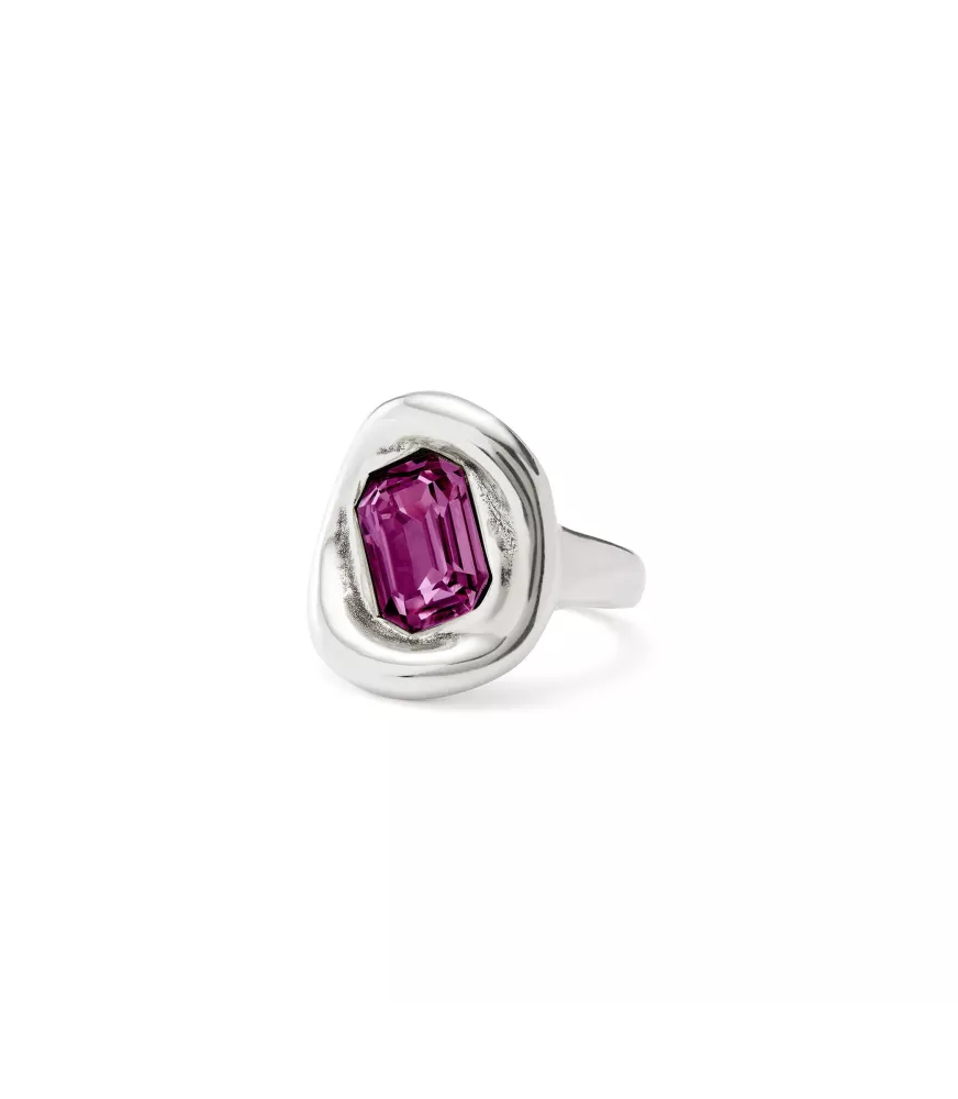 Anillo Ser Valiente UNOde50, en metal bañado en plata.