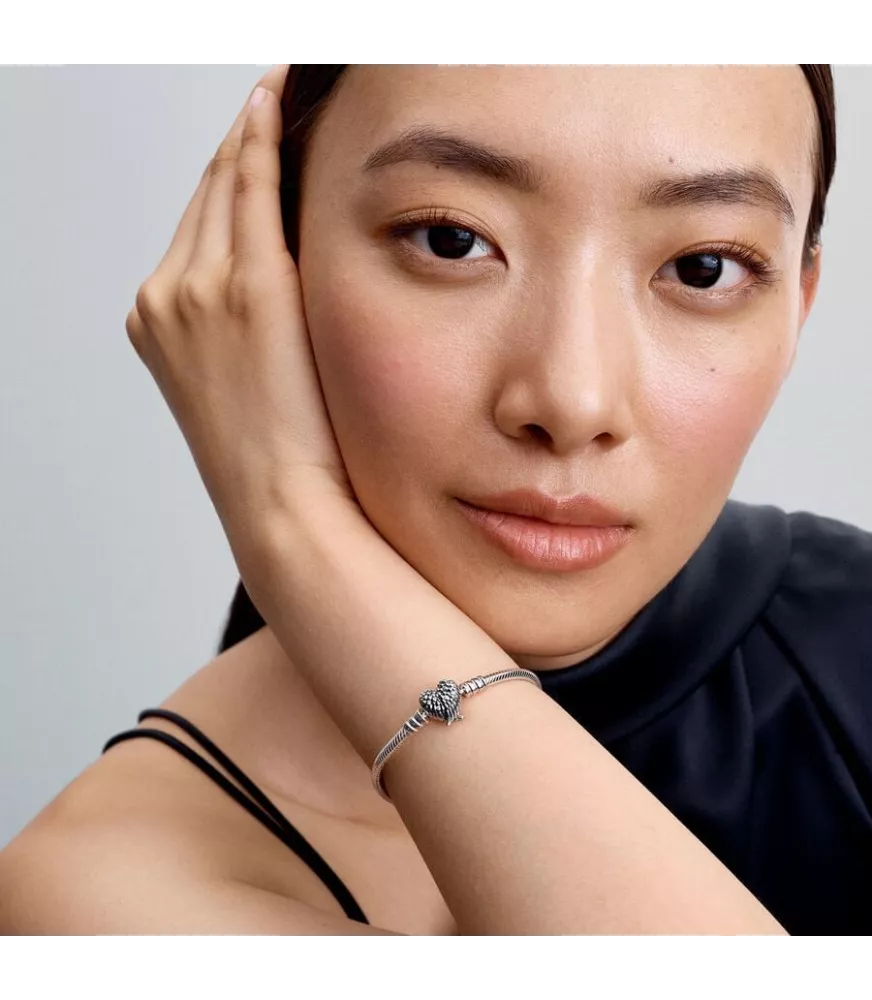 Pulsera Pandora Moments en plata de ley Cadena de Serpiente con Cierre Corazón Alado