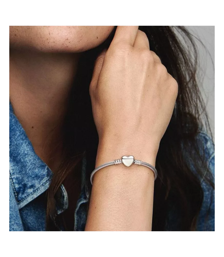 Pulsera Pandora Moments en plata de ley Cadena de Serpiente con cierre de Corazón