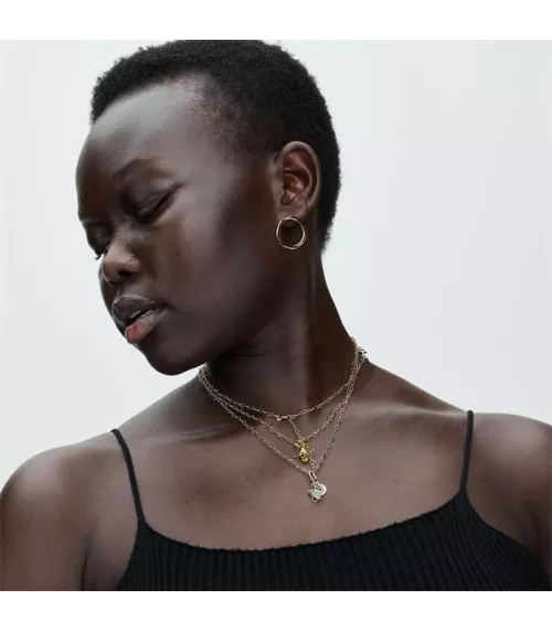 Collar con un Recubrimiento en oro de 14k Corazones Unidos