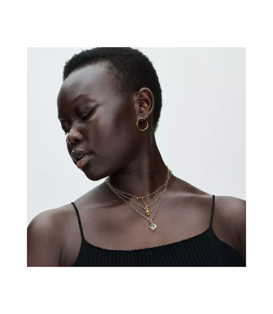 Collar con un Recubrimiento en oro de 14k Corazones Unidos