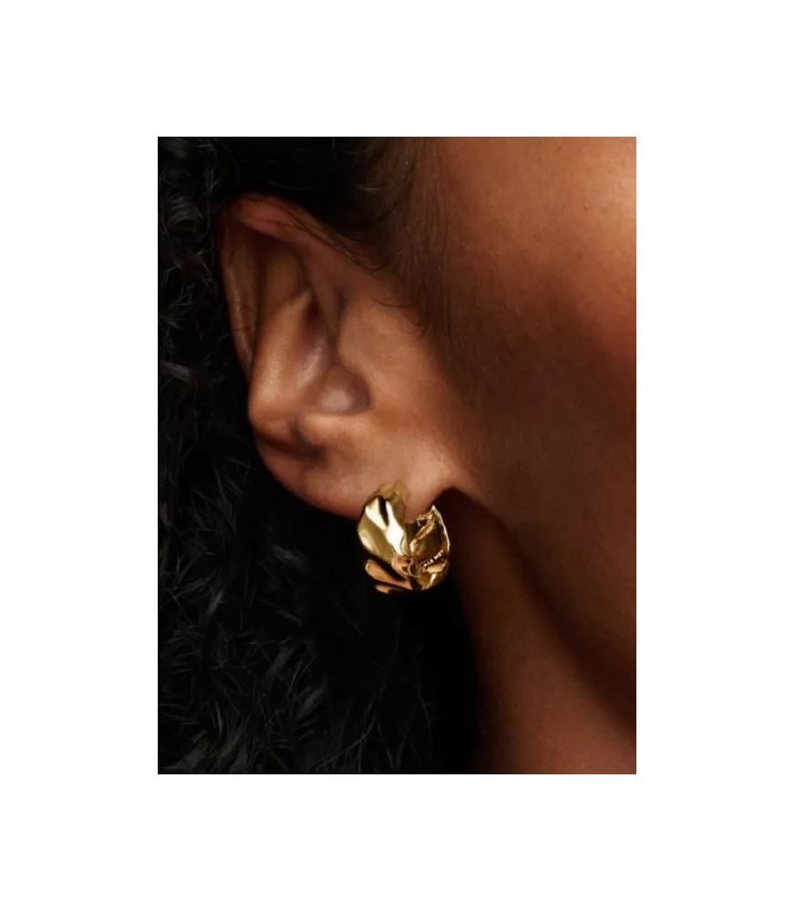 Pendientes con un recubrimiento en oro de 14k Aro Ondulados