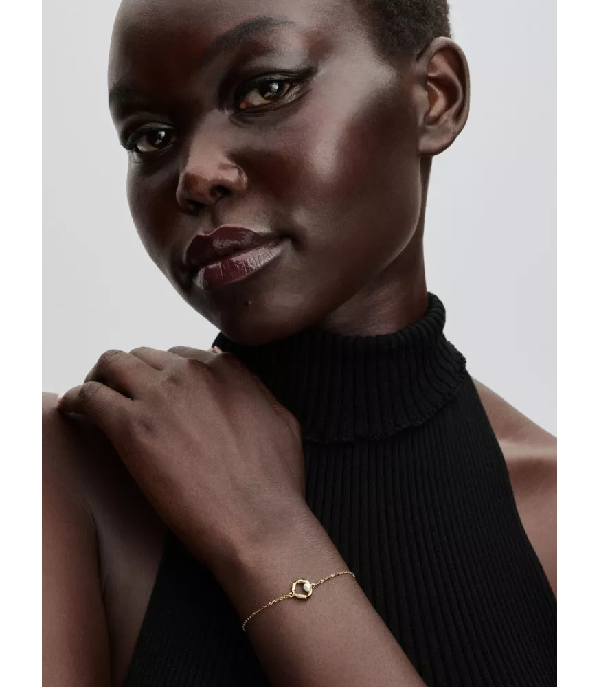Pulsera con un recubrimiento en oro de 14k Círculo Forma Orgánica en Pavé y Perla Cultivada de Agua Dulce Tratada