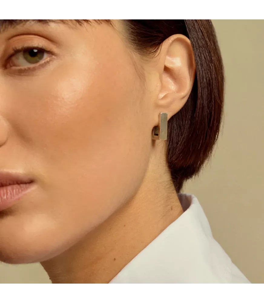 Pendientes Jara CXC, en metal bañado en plata