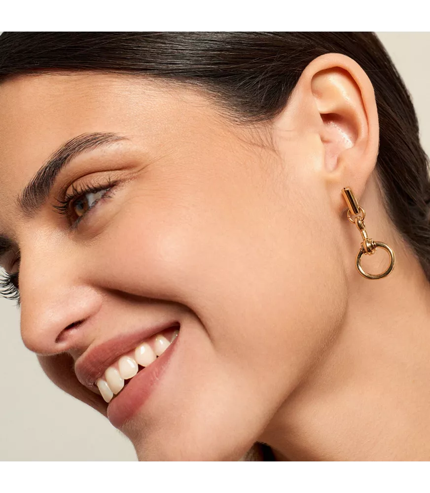 Pendientes CXC Bit Amazona Mini, en metal bañado en oro.