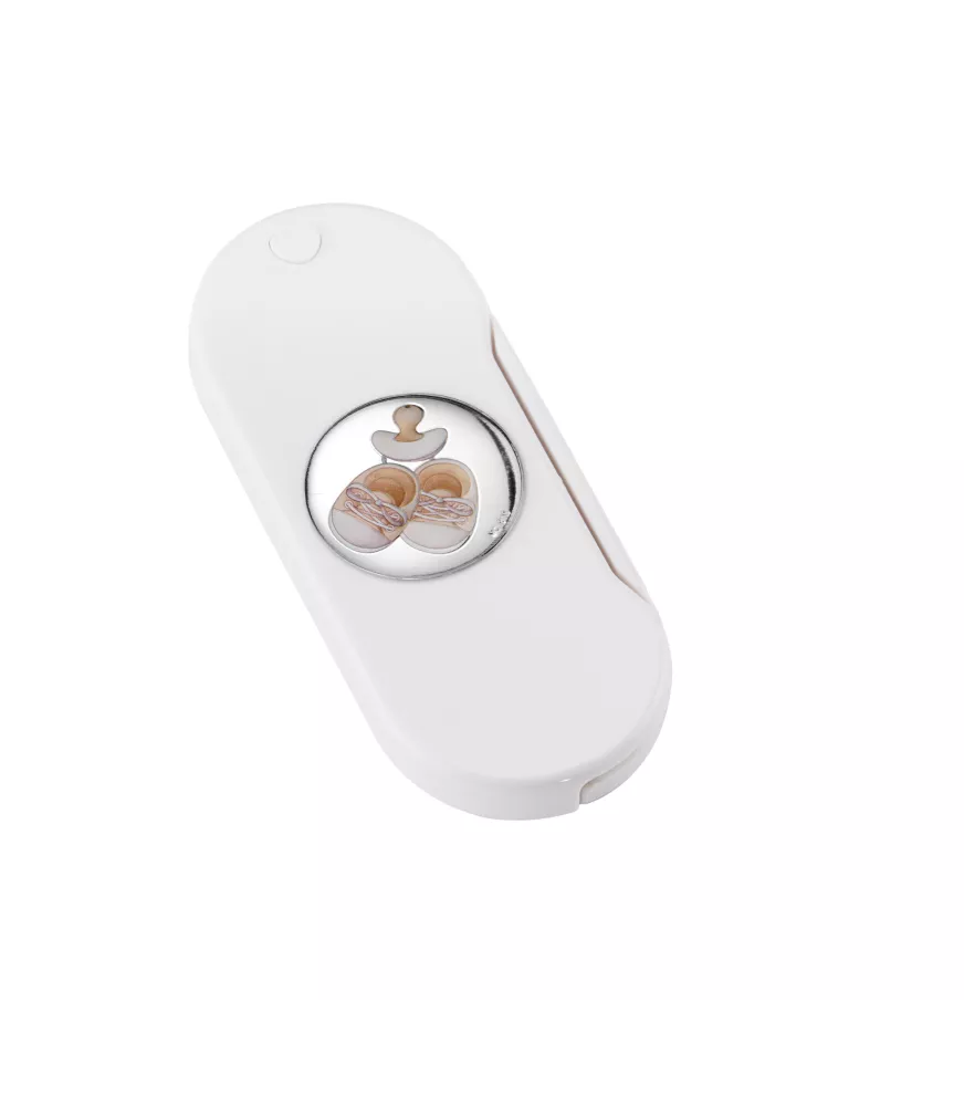 ESTUCHE DE CUBIERTOS PARA BEBÉ EN ACERO CON MOTIVO EN METAL PLATEADO ZAPATOS Y CHUPETE MODELO EPP271