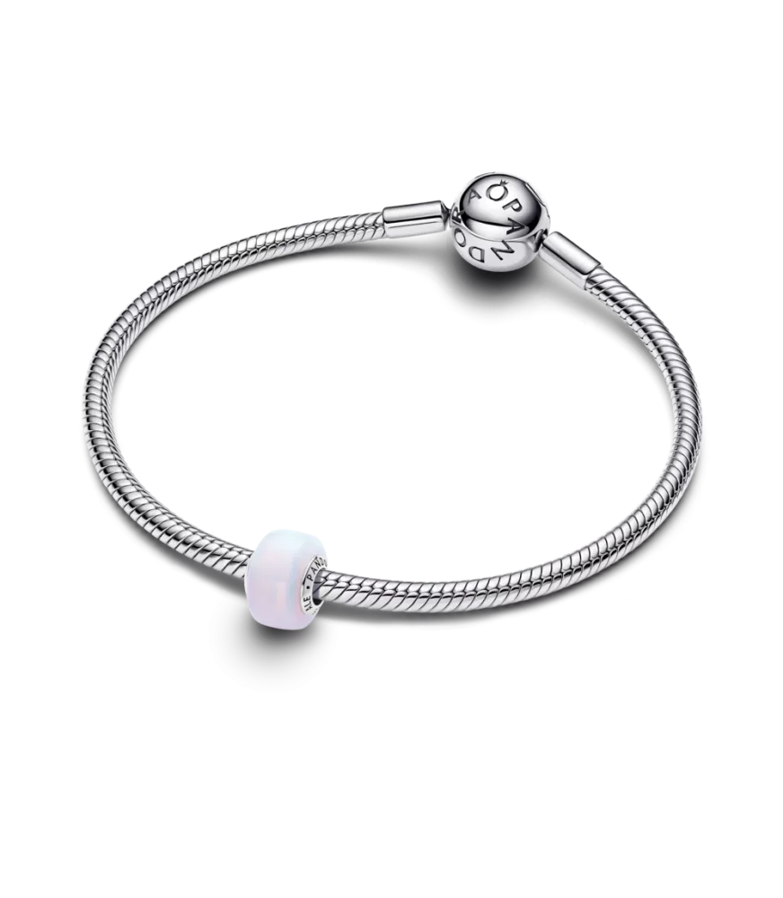 Charm en plata de ley Opalescente