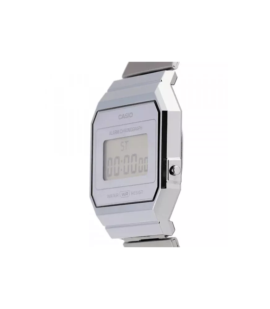 Reloj Casio Vintage con brazalete de acero en color plateado.