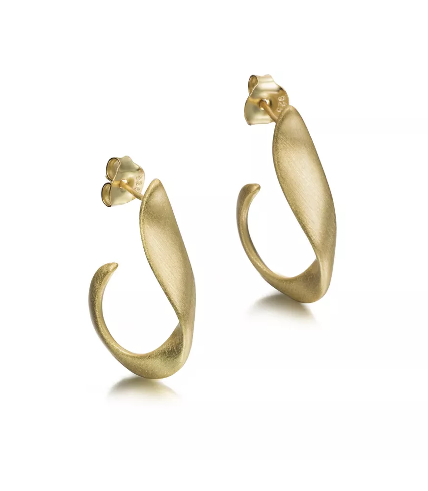 Pendientes Love Jorge Revilla en plata dorada. PE120-4989/OM