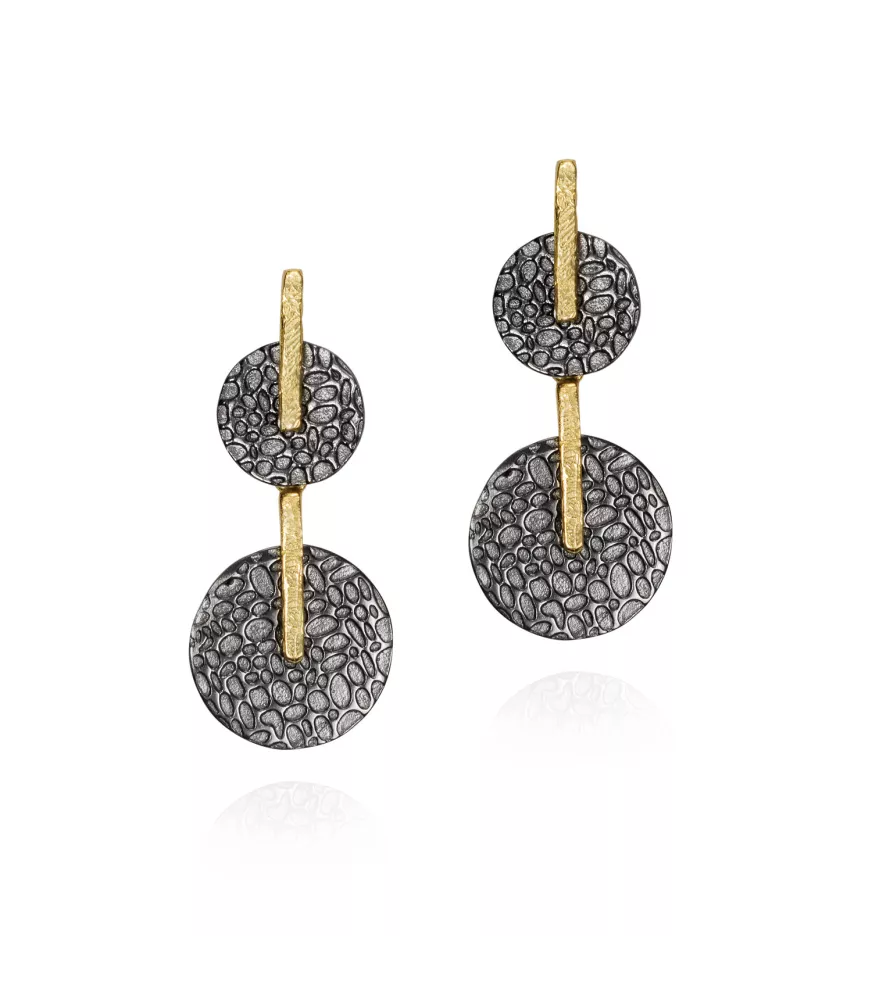 Pendientes Kymbal Jorge Revilla en plata dorada. PE120-7058/ON