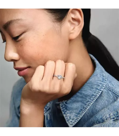 Anillo En Plata De Ley Corazón en Relieve