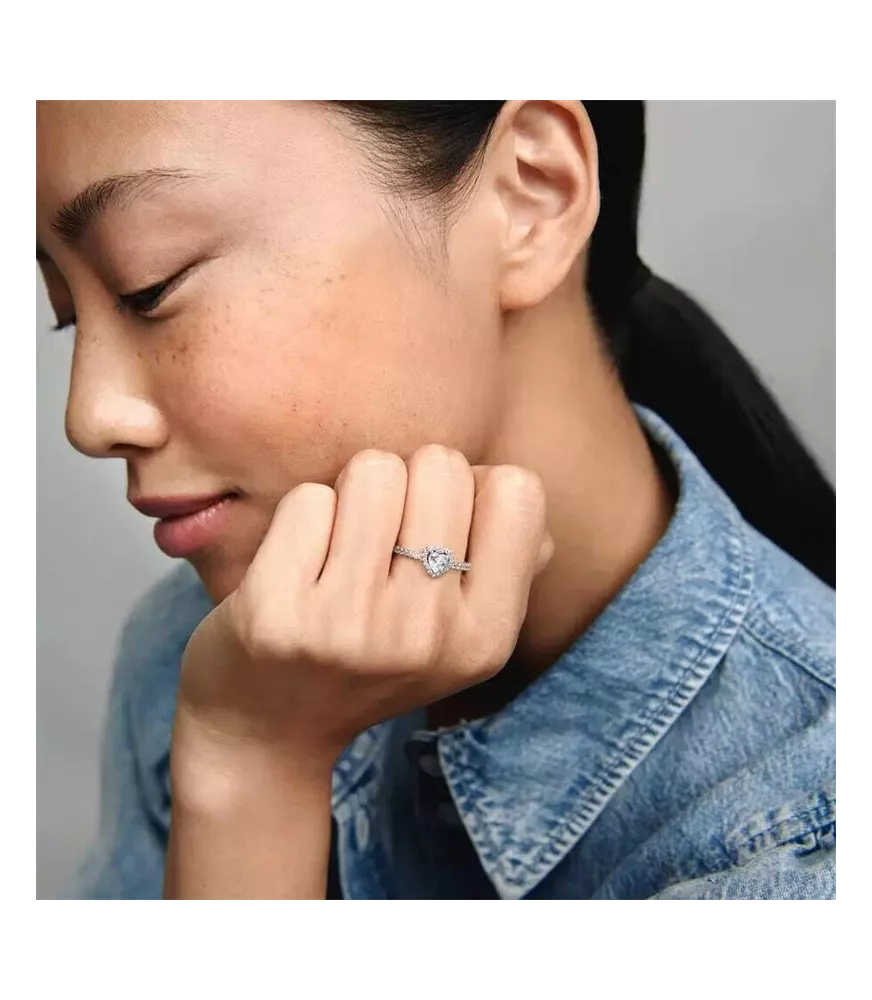 Anillo En Plata De Ley Corazón en Relieve