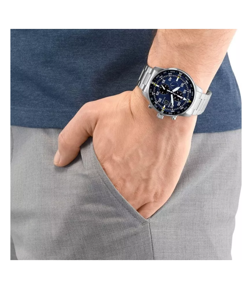 Eco-drive B612, cronógrafo 60 minutos y taquimetro interno.