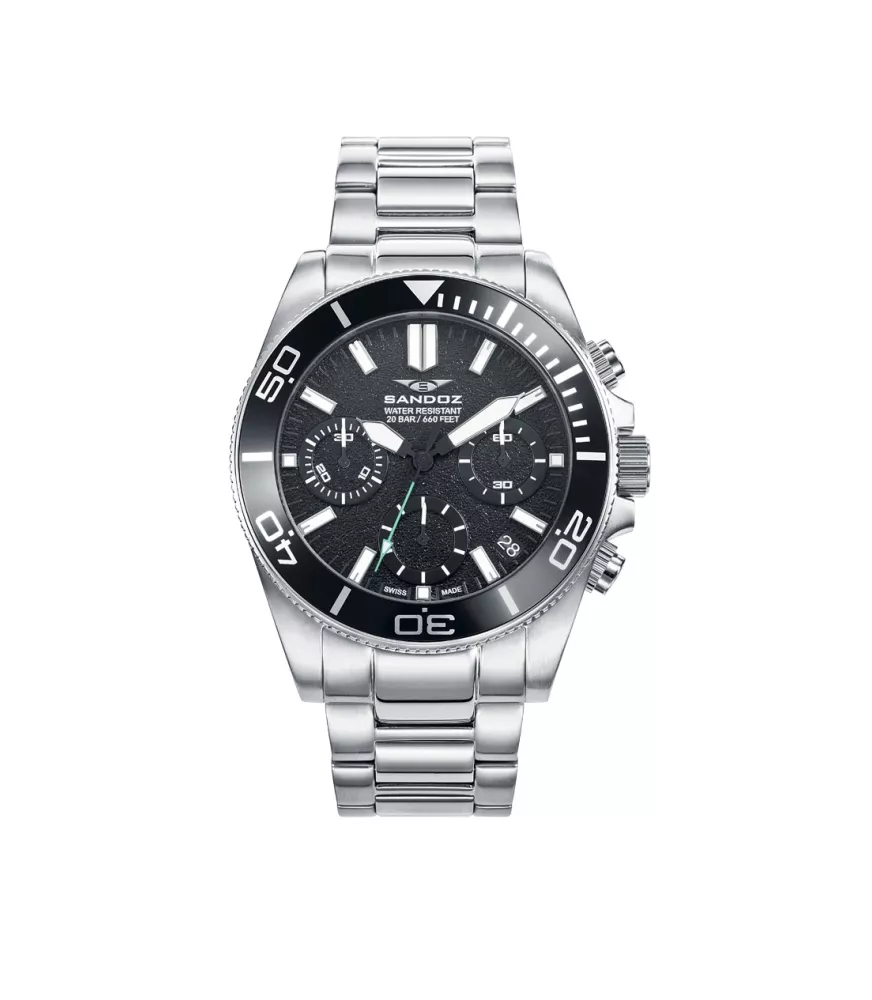 Cuarzo Suizo, 3 agujas , calendario y cronógrafo.