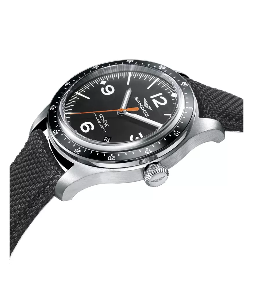 Cuarzo Suizo, 3 agujas, calendario  y multifunción.