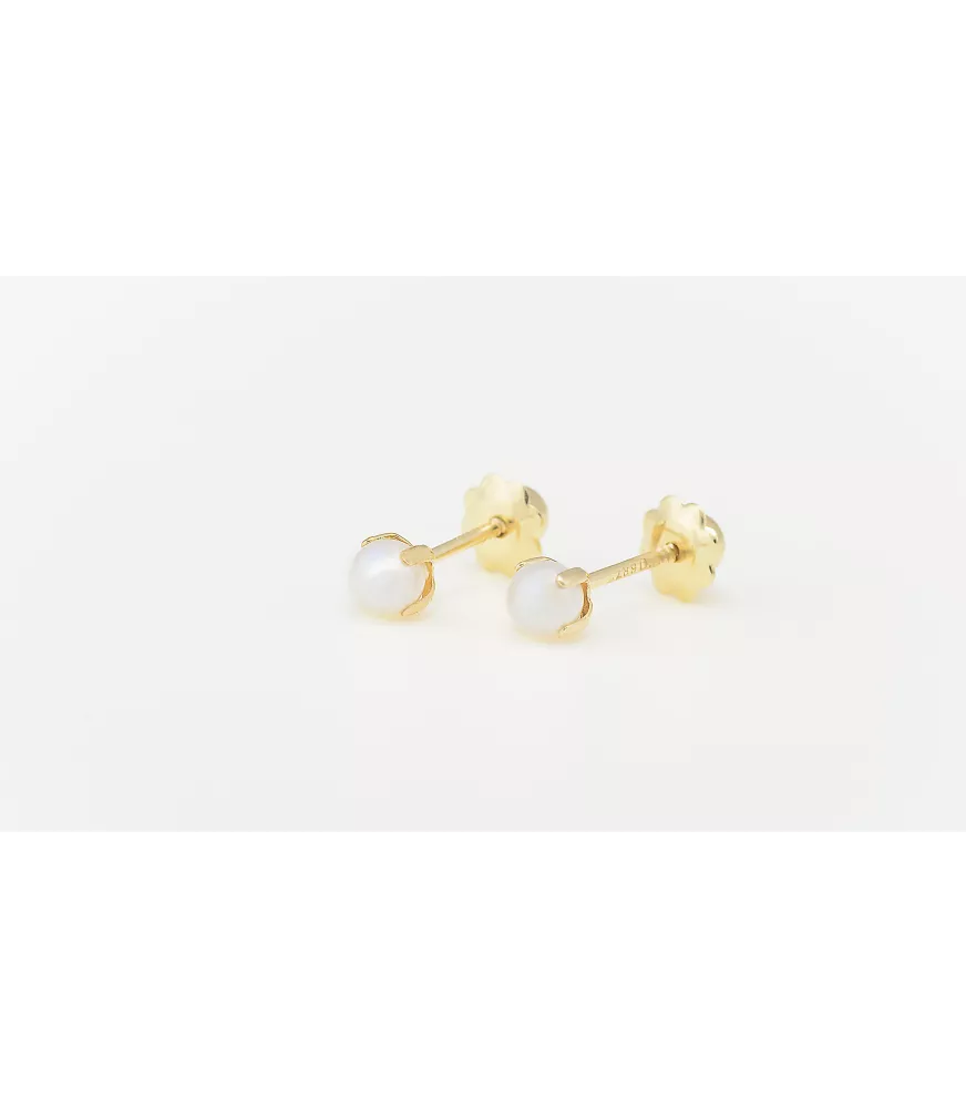 PENDIENTE DE BEBÉ PERLA PEQUEÑA ORO 18 KTS CON GARRAS.