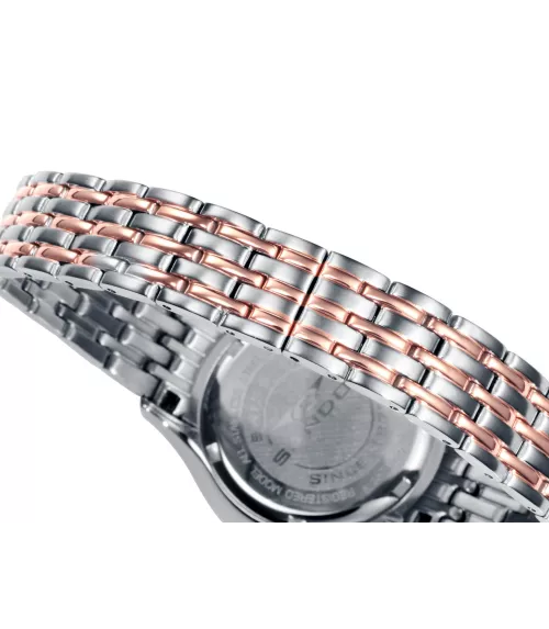 Cuarzo Suizo , 3 agujas y calendario.