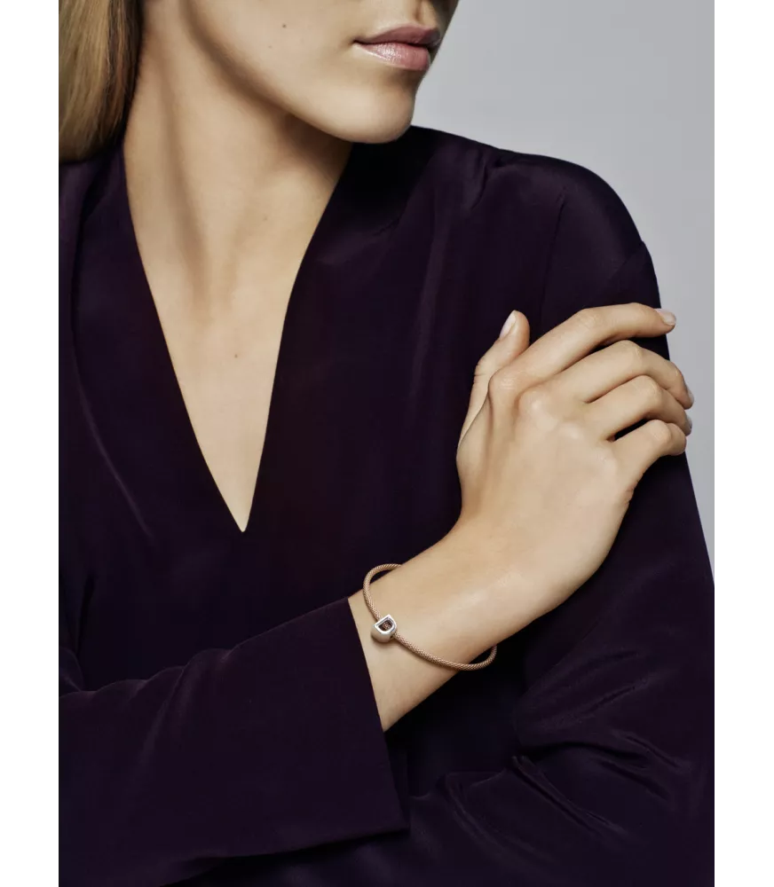 Charm en plata de ley Letra D