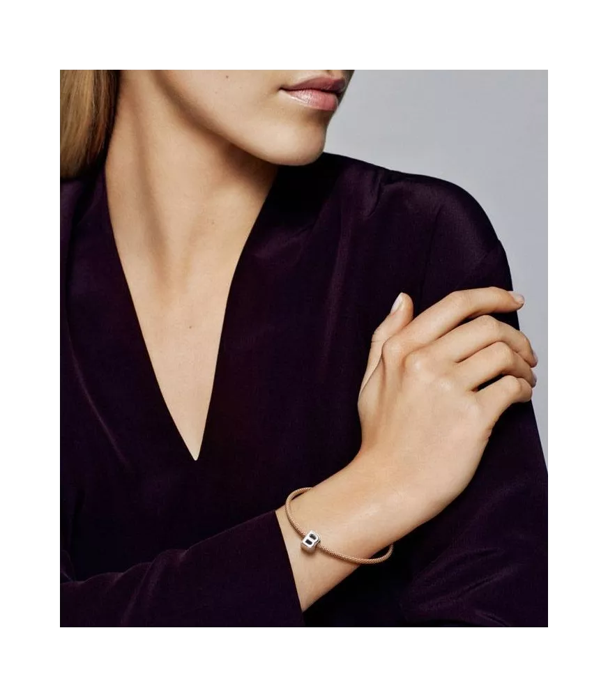 Charm en plata de ley Letra B