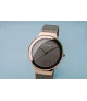 Reloj Bering mujer 12934-369 con brazalete de malla milanesa en gris.
