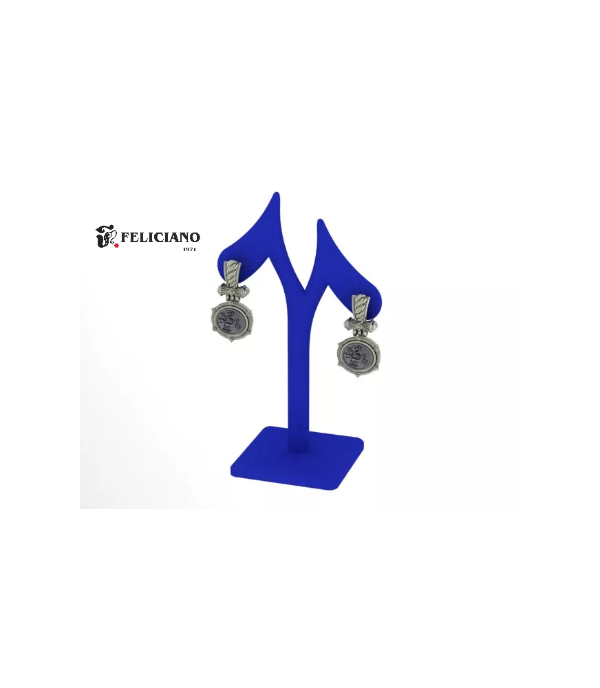 Pendientes largos en plata de primera ley con moneda de bronce.