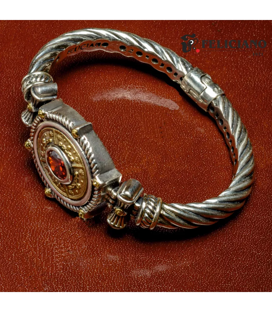 Brazalete en plata de primera ley con cuarzo hidrotermal rojo.